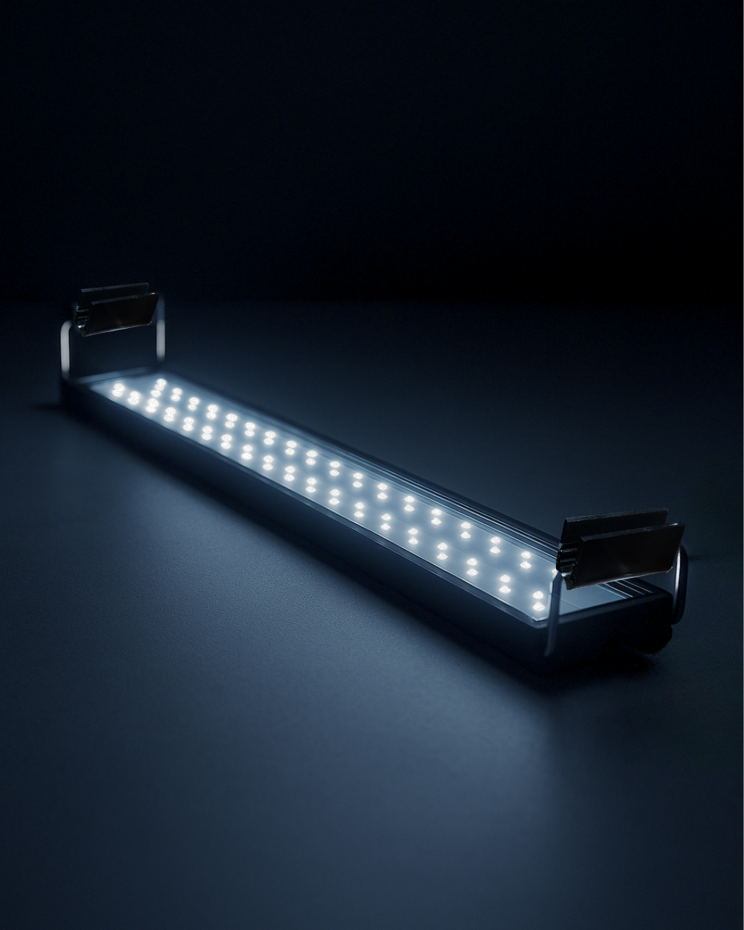 SKRw LUMINARIA LED BLACK SLIM 50/55CM 15W FULL BV