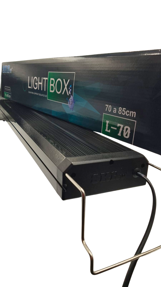 Luminária SKRw com 2 lampadas para Plantado 70-85cm