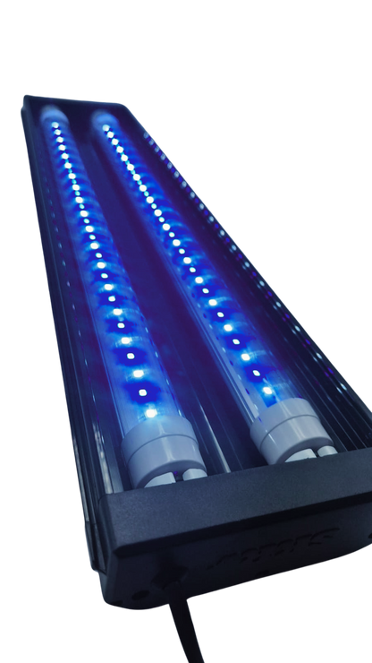 Luminária Skrw - com 2 Lâmpadas, Azul E Branca 55-70cm